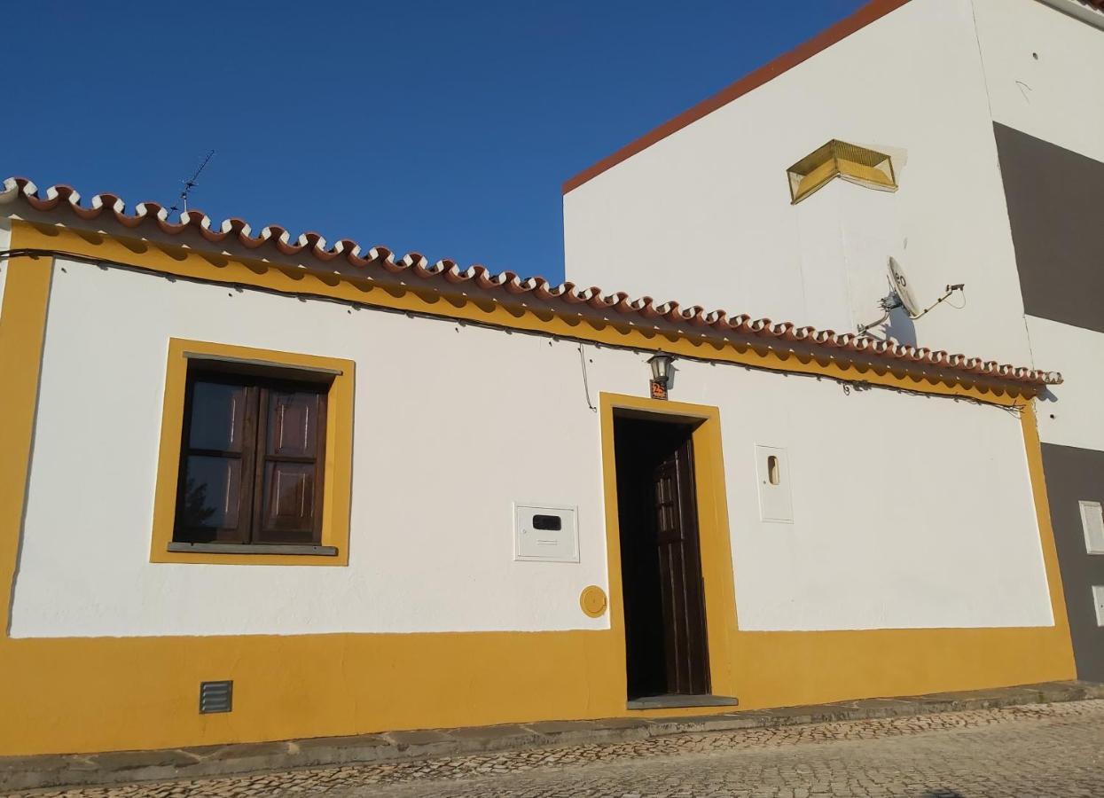 Casa Da Avo Velhinha Villa Telheiro Exterior photo